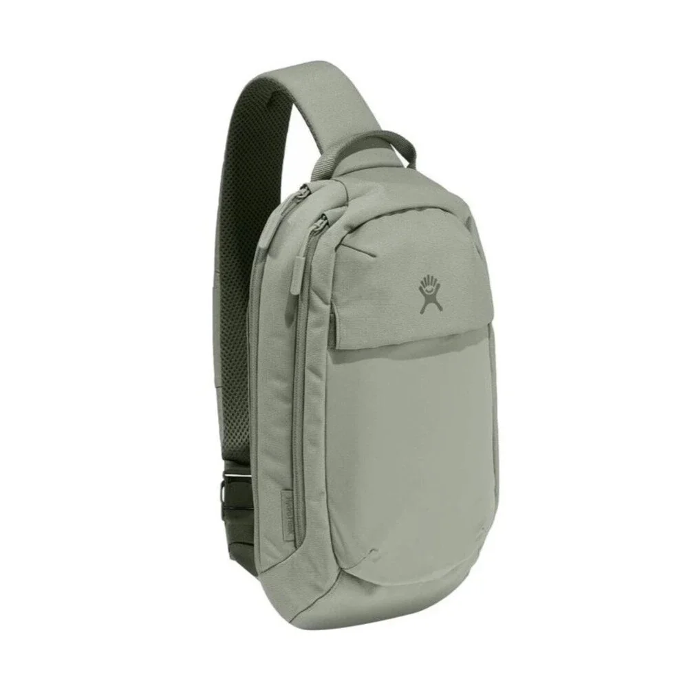 Hydro Flask Slingback Bottle Pack 8L Green Sling Backpack 2 Zip Pockets